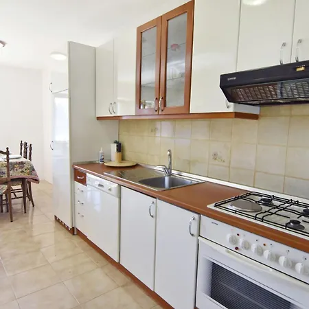 Peaceful With Bbq And Parking * Savudrija